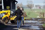 Hei en Boeicop 4 maart 2020
Boer Willem een van de deelnemers van het nieuwe seizoen van boer zoekt vrouw . Willem bij zijn huis / boerderij . Ook zijn moeder is aanwezig . Matthijs Albers van Story is er ook bij .