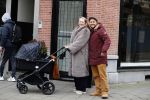 Amsterdam 30 januari 2020
Carolien Spoor en haar man John Karthaus achter de kinderwagen.