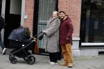Amsterdam 30 januari 2020
Carolien Spoor en haar man John Karthaus achter de kinderwagen.