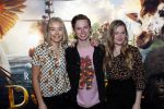 Amsterdam 12 januari 2020
Premiere Dolittle in pathe Arena. Casper Fedemma Jip Wolfswinkel en Charlotte Arts