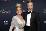 Utrecht 9 februari 2020
Premiere Tina Turner musical in het Beatrix Theater. Connie Witteman met oude PA Edwin
