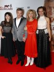Amsterdam 10 februari 2020
Premiere van de beentjes van Sint Hildegard in Tuschinski met in de hoofdrollen Herman Finkers Johanna ter Steege Leonie ter Braak Ferdi Stofmeel en Daphne Bunskoek .