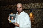 Amsterdam 10 februari 2020
Boek presentatie Donny Roelvink bij Mama Kelly.
Zijn ouders Dries Lucienne Kenter en broer Dave waren natuurlijk aanwezig.