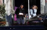 Amsterdam 7 februari 2020
Doutzen Kroes en haar man Sunnery James doen boodschappen met hun dochtertje op de cornelis schuytstraat