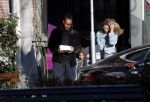 Amsterdam 7 februari 2020
Doutzen Kroes en haar man Sunnery James doen boodschappen met hun dochtertje op de cornelis schuytstraat