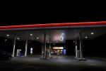 Monnickendam 13 februari 2020
Combinatie van ESSO benzinepomp en spar supermarkt.