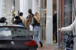 Amsterdam 12 maart 2020
Esrtelle Cruijff loopt vanaf de pc hoofstraat naar haar huis