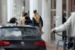 Amsterdam 12 maart 2020
Esrtelle Cruijff loopt vanaf de pc hoofstraat naar haar huis