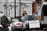 Amsterdam 12 maart 2020
Esrtelle Cruijff loopt vanaf de pc hoofstraat naar haar huis