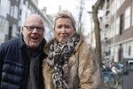 Amsterdam 1 maart 2020
Gaston Starreveld met zijn vrouw bvij de beethovenstraat.