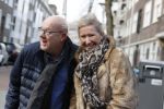 Amsterdam 1 maart 2020
Gaston Starreveld met zijn vrouw bvij de beethovenstraat.
