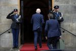 Amsterdam 14 januari 2020
Nieuwjaarsreceptie van Koningin Maxima en Koning Willem Alexander in het paleis op de dam. Geert Wilders gaat met zijn beveiliging via de achterkant naar binnen