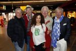 Schiphol 4 februari 2020
Katja Schuurman Peter Faber Willibrord Frequin Gerard Cox en Barrie Stevens vertrekkenb vanaf schiphol naar Suriname voor de opnames van het RTL4 programma Beter laat dan ooit.
