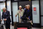Schiphol 28 februari 2020
Aankomst Willibrord Frequin Barry Stevens Gerard Cox en Peter Faber op schiphol na de opnames van hun programma beter laat dan nooit.