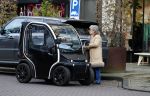 Amsterdam 4 februari 2020
Cor Boonstra met zijn vrouw Hansje Boonstra op de cornelis schuytstraat in hun Biro karretje>