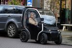Amsterdam 4 februari 2020
Cor Boonstra met zijn vrouw Hansje Boonstra op de cornelis schuytstraat in hun Biro karretje>