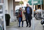 Amsterdam 4 februari 2020
Cor Boonstra met zijn vrouw Hansje Boonstra op de cornelis schuytstraat in hun Biro karretje>