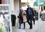 Amsterdam 4 februari 2020
Cor Boonstra met zijn vrouw Hansje Boonstra op de cornelis schuytstraat in hun Biro karretje>