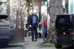 Amsterdam 4 februari 2020
Cor Boonstra met zijn vrouw Hansje Boonstra op de cornelis schuytstraat in hun Biro karretje>