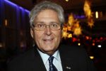 Nieuwegein 4 februari 2020
Henk krol met partner bij heel holland lacht.