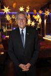 Nieuwegein 4 februari 2020
Henk krol met partner bij heel holland lacht.