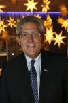 Nieuwegein 4 februari 2020
Henk krol met partner bij heel holland lacht.