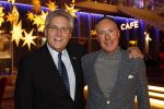 Nieuwegein 4 februari 2020
Henk krol met partner bij heel holland lacht.
