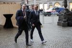Amsterdam 14 januari 2020
Nieuwjaarsreceptie van Koningin Maxima en Koning Willem Alexander in het paleis op de dam. Hugo de Jonge met schoen van delfts blauw
