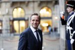 Amsterdam 14 januari 2020
Nieuwjaarsreceptie van Koningin Maxima en Koning Willem Alexander in het paleis op de dam. Hugo de Jonge met schoen van delfts blauw