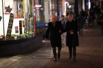 Amsterdam 10 februari 2020
Huub Stapel met zijn vriendin Annemieke de Vroeg op straat in Amsterdam.