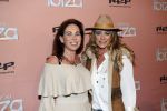 Amsterdam 3 februari 2020
Premiere verliefd op ibiza in het deLamar theater. Inge de Bruijn met een vriendin