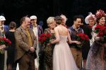 Rotterdam 8 maart 2020
Premiere Hello Dolly in nieuwe Luxor met in de hoofdrollen Simone Kleinsma en Paul de Leeuw . Iris v d Ende brengt de bloemen