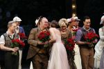 Rotterdam 8 maart 2020
Premiere Hello Dolly in nieuwe Luxor met in de hoofdrollen Simone Kleinsma en Paul de Leeuw . Iris v d Ende brengt de bloemen