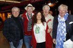 Schiphol 4 februari 2020
Katja Schuurman Peter Faber Willibrord Frequin Gerard Cox en Barrie Stevens vertrekkenb vanaf schiphol naar Suriname voor de opnames van het RTL4 programma Beter laat dan ooit.