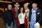 Schiphol 4 februari 2020
Katja Schuurman Peter Faber Willibrord Frequin Gerard Cox en Barrie Stevens vertrekkenb vanaf schiphol naar Suriname voor de opnames van het RTL4 programma Beter laat dan ooit.