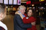 Schiphol 4 februari 2020
Katja Schuurman Peter Faber Willibrord Frequin Gerard Cox en Barrie Stevens vertrekkenb vanaf schiphol naar Suriname voor de opnames van het RTL4 programma Beter laat dan ooit.