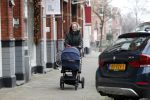 Amsterdam 24 januari 2020
Kimberley Klaver achter de kinderwagen.