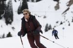 Lech 25 februari 2020
Fotouurtje Koninklijke familie. Aanwezig Koning Willem Alexander Koningin Maxima Prinses Amalia Alexia Ariane Prinses Beatrix Prins Constantijn Prinses laurentien Gravin Eloise Graaf Claus Casimir en Gravin Leonore .