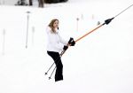 Lech 25 februari 2020
Fotouurtje Koninklijke familie. Aanwezig Koning Willem Alexander Koningin Maxima Prinses Amalia Alexia Ariane Prinses Beatrix Prins Constantijn Prinses laurentien Gravin Eloise Graaf Claus Casimir en Gravin Leonore .
