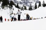 Lech 25 februari 2020
Fotouurtje Koninklijke familie. Aanwezig Koning Willem Alexander Koningin Maxima Prinses Amalia Alexia Ariane Prinses Beatrix Prins Constantijn Prinses laurentien Gravin Eloise Graaf Claus Casimir en Gravin Leonore .