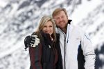 Lech 25 februari 2020
Fotouurtje Koninklijke familie. Aanwezig Koning Willem Alexander Koningin Maxima Prinses Amalia Alexia Ariane Prinses Beatrix Prins Constantijn Prinses laurentien Gravin Eloise Graaf Claus Casimir en Gravin Leonore .