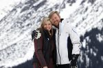 Lech 25 februari 2020
Fotouurtje Koninklijke familie. Aanwezig Koning Willem Alexander Koningin Maxima Prinses Amalia Alexia Ariane Prinses Beatrix Prins Constantijn Prinses laurentien Gravin Eloise Graaf Claus Casimir en Gravin Leonore .