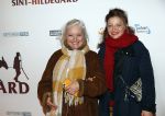 Amsterdam 10 februari 2020
Premiere van de beentjes van Sint Hildegard in Tuschinski met in de hoofdrollen Herman Finkers Johanna ter Steege Leonie ter Braak Ferdi Stofmeel en Daphne Bunskoek . Leny Breederveld