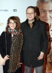 Amsterdam 10 februari 2020
Premiere van de beentjes van Sint Hildegard in Tuschinski met in de hoofdrollen Herman Finkers Johanna ter Steege Leonie ter Braak Ferdi Stofmeel en Daphne Bunskoek . Luuk Ikink met zijn vrouw