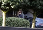 Blaricum 18 januari 2020
Marco Borsato vertrekt in zijn porsche panamera bij zijn huis.