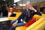 Nieuwegein 9 februari 202
Martien Meiland geeft soort van presentatie bij de woningindustrie.