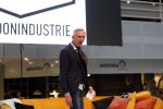 Nieuwegein 9 februari 202
Martien Meiland geeft soort van presentatie bij de woningindustrie.