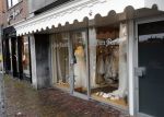 Stompetoren 8 en 9 februari en Alkmaar 2020
Marco Borsato woont tijdelijk bij zijn moeder in huis.
Mary heeft een bruidwinkel â€œde witte markies â€œ in het centrum van Alkmaar