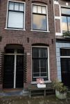 Amsterdam 10 januari 2020
Voor het huis van Matthijs v Nieuwkerk staat een doos met boeken die mensen gratis mee mogen nemen.