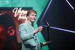 Amsterdam 10 februari 2020
Uitreiking edisons in de westergasfabriek . Najib Amhali presenteert de avond.
Mc Snelle kwam met zijn vriendin